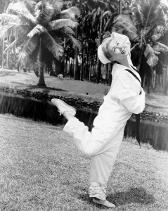 Song And Dance Prints: SOUTH PACIFIC, Mitzi Gaynor, 1958