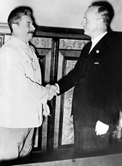 Moscow Prints: Soviet General Secretary Josef Stalin (left)