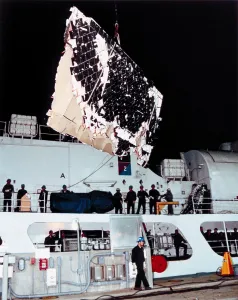 Nasa Prints: Space shuttle Challenger disaster