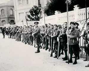 Spanisheurope Prints: Spain. Civil War. Basque troops at the Republic orders
