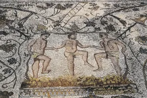 Merida Prints: SPAIN. Mrida. House of the Amphitheatre