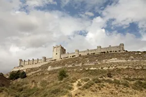 Cloudy Prints: SPAIN. Penafiel. View of the castle of Penafiel
