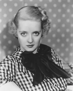 Images Dated 7th February 2018: SPECIAL AGENT, Bette Davis, 1935