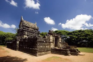 Temples Prints: SRI LANKA. Nalanda. Temple that mixes Hindu and Buddhist architecture