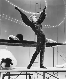 STAR!, Julie Andrews, 1968, TM & Copyright 20th Century Fox Film Corp./courtesy Everett Collection