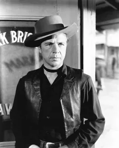 Images Dated 5th May 2015: STATION WEST, Dick Powell, 1948