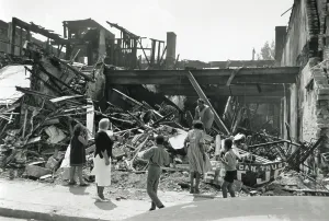 Lcgr1511 Prints: Store destroyed during the Detroit