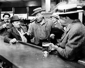 Hale Prints: THE STRAWBERRY BLONDE, Alan Hale Sr. (center), 1941