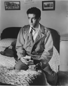 Images Dated 25th August 2006: SIDE STREET, Farley Granger, 1950