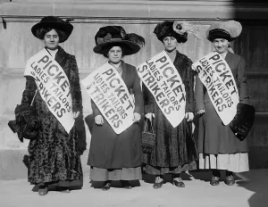 Garments Prints: Strike pickets from Ladies Tailors