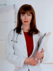 2000s Tv Prints: STRONG MEDICINE, Janine Turner, 2000-2006