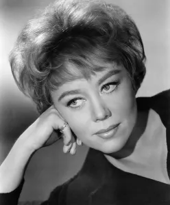 Johns Prints: THE SUNDOWNERS, Glynis Johns, 1960