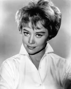 Johns Prints: THE SUNDOWNERS, Glynis Johns, 1960