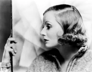 Images Dated 15th December 2015: SUSAN LENOX - HER FALL AND RISE, Greta Garbo, 1931