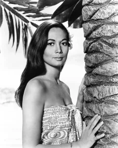 Kwan Prints: TAMAHINE, Nancy Kwan, 1963