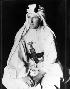 T.E. LAWRENCE [aka Lawrence of Arabia], 1931. Courtesy: CSU Archives / Everett Collection