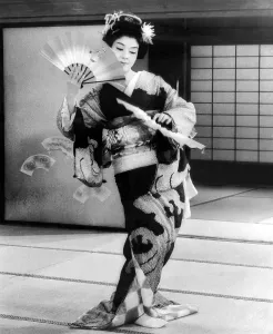 Japanese Clothing Prints: THE TEAHOUSE OF THE AUGUST MOON, Machiko Kyo, 1956