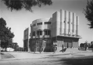 Tel Aviv Prints: Tel Aviv, Moghrabi theatre, movie picture-house, photograph, 1920-1946