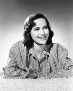 Wright Prints: Teresa Wright, 1942