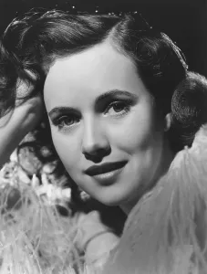 2 Mej Prints: Teresa Wright, 1942
