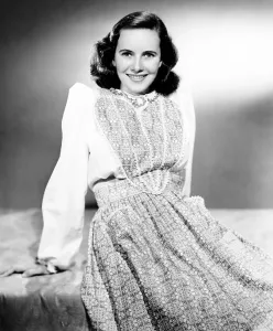 Wright Prints: Teresa Wright, 1944