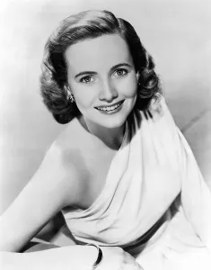 Bare Shoulder Prints: Teresa Wright, 1945