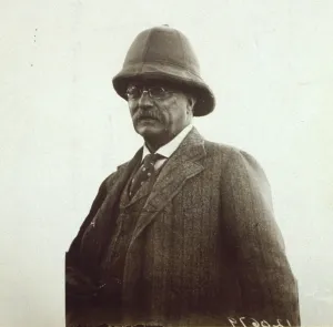 Safari Prints: Theodore Roosevelt wearing a pith helmet during his 1910 African expedition
