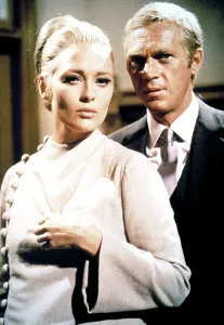 Lovers Prints: THE THOMAS CROWN AFFAIR, Faye Dunaway, Steve McQueen, 1968