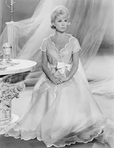 Films By Norman Jewison Prints: THE THRILL OF IT ALL, Doris Day, 1963
