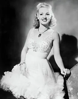 Images Dated 15th May 2019: TIN PAN ALLEY, Betty Grable, 1940