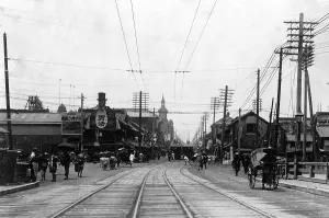 Images Dated 5th November 2008: Tokyo street scene, Tokyo, Japan, ca 1905
