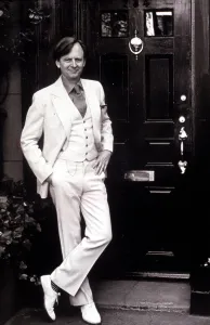 White Suit Prints: Tom Wolfe, 1976. Courtesy: CSU Archives / Everett Collection