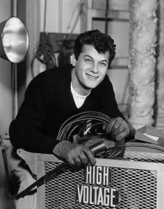 Gloves Prints: TONY CURTIS, portrait circa 1951