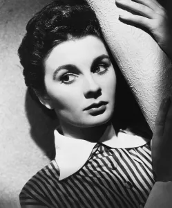 TRIO, Jean Simmons, ('Sanatorium segment), 1950