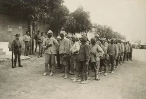 Palestine Prints: Turkish POWS captured in northern Palestine in 1918