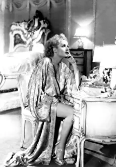TWENTIETH CENTURY, Carole Lombard (in a dressing gown by Robert Kalloch), 1934