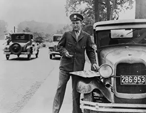 Police Prints: Uncle Sam starts count of traffic on Capital highways