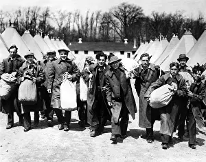 Depression Prints: Unemployed workers from Philidelphia arrive in Fort Hoyle Maryland to be given jobs in President Roosevelt's Forest