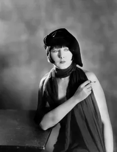 THE UNHOLY THREE, Mae Busch, 1925