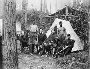 Images Dated 27th January 2009: Four union officers in front of tent