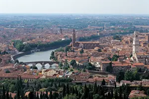 Travel Destinations Prints: Unknown artist, View of the city of Verona
