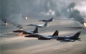 Images Dated 16th February 2011: U.S. Air Force fighters patrol the no-fly zone over Iraq