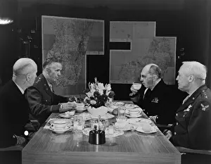 Dining Prints: U.S. Military leaders in conference