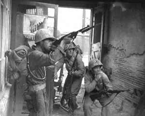 Backpack Prints: U.S. troops fighting in the streets of Seoul