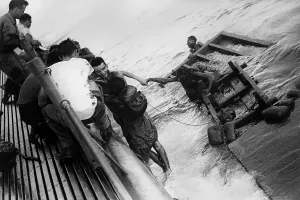 Seamen Prints: USS Sealion picks up British and Australian survivors of Japanese prison ship Rakuyo Maru