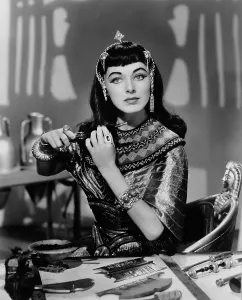 Images Dated 20th January 2012: VALLEY OF THE KINGS, Eleanor Parker, 1954