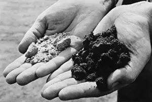 Extraction Prints: Two varieties of sand from an oil drilling district