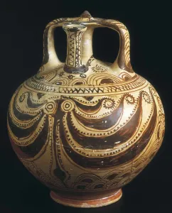 Vase decorated with an octopus. Minoan art / Cretan art. Ceramics. GREECE. Iraklion. Archaeological Museum. AISA/Everett Collection**US SALES ONLY**