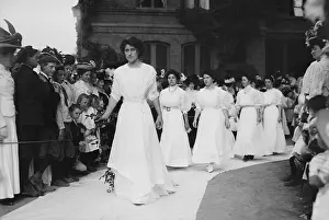 Students Prints: Vassar College graduates in procession