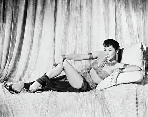 Pod21 Prints: THE VEILS OF BAGDAD, Mari Blanchard, 1953